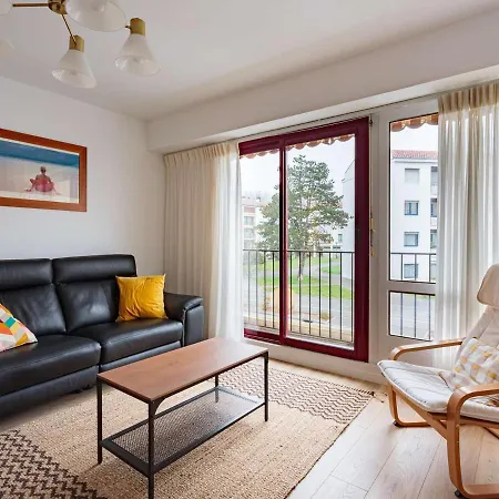 Renove 3* Proche Centre, Et Nivelle, Avec Balcon Et Equipements Modernes - Fr-1-4-616